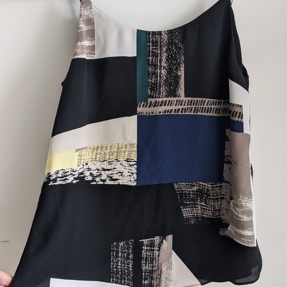 Aritzia Babaton Silk Printed Loose Fit Camisoles - Picture 5 of 5